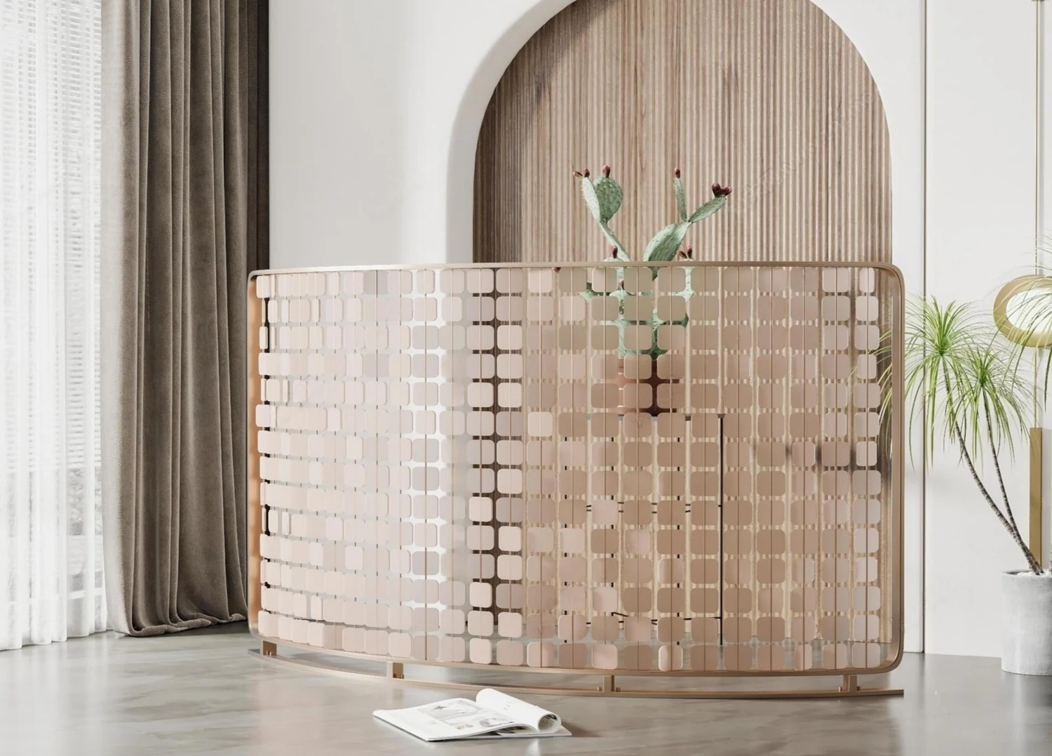 Low framed privacy screen